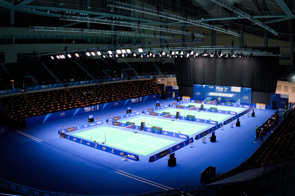 广州专业LED体育照明源头工厂选择指南：技术参数、制造能力与应用场景全解析